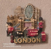 Magnes na lodówkę ceramiczny Londyn. London. England. Great Brytain. 