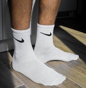 Skarpety Nike długie białe rozmiar 41-45