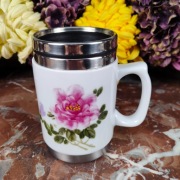 Porcelanowy kubek termiczny - Różowa piwonia - 360 ml
