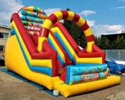 Dmuchana zjeżdżalnia dmuchaniec dmuchańce ZAMKI