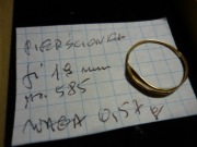 złoty pierścionek pr.585