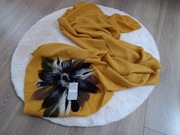 Wełniany szal z filcowanym kwiatem ok. 75-210 cm