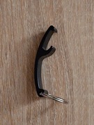 Kieszonkowy otwieracz do butelek brelok do kluczy + OPAKOWANIE na PREZENT