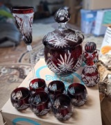 Zestaw do ponczu z czerwonego kryształu