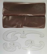 Krzywki kreślarskie Scala + etui-pamiątka PRL