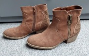 Botki, sztyblety skórzane r.  33