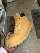 Nowe Timberlandy Premium Wheat, rozmiar 37