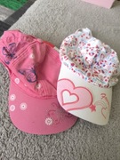 Czapki z daszkiem dla dziewczynki rozm 54 cm