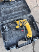 Mocna wiertarka DeWalt D25033! Sprawna, idealna na budowę. Okazja!