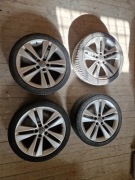 Używane felgi aluminiowe z oponami 225/40R18  4 sztuki