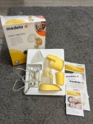 Laktator Medela mini