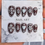 Zestaw Press On Nails Rękodzieło - świąteczne pierniczki. Rozmiar S