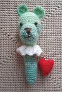 Grzechotka na szydełku miś  przytulanka maskotka prezent