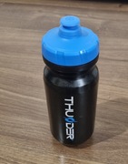 Plastikowy bidon na wodę