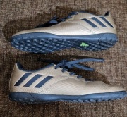 Adidas Messi turfy złote r35 jak nowe 