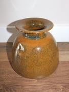 Dzbanek ceramiczny ,pękaty brązowy wysokość 19 cm