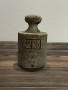 Stary odważnik do wagi ( 2kg )