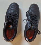 Joma turfy Buty piłkarskie Joma Maxima 2301 TF rozmiar 40