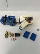 LEGO 60117 City Van z przyczepą kampingową