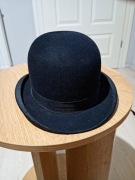 Kapelusz melonik vintage z pokrowcem 