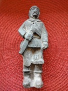 Ołowiana figurka Górnika. Rękodzieło.