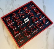 Pamiątka dla fanatyków F1 2025! kalendarz z torami