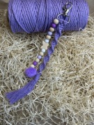 Ręcznie robiony Brelok Makrama – Lawendowy Styl Boho – Handmade
