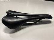 Super wygodne i lekkie siodło Bontrager PRO 144 Carbon