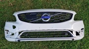 Volvo V60 Cross Country zderzak przód kompletny