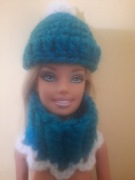 Ubranko dla Barbie czapka + komin