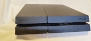 Konsola PS 4 z grami i padem
