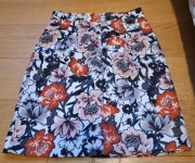 Spódnica mini ołówkowa w kwiaty Warehouse 34 (UK 6)