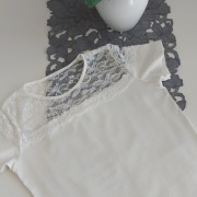 bluzka T-shirt z koronką, krótki rękaw, 38/40, M/L