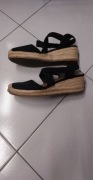 Czarne espadryle na koturnie h&m