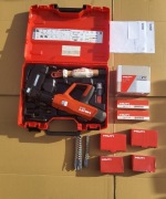 OSADZAK HILTI DX 6 + MAGAZYNK MX 72  STALI BETON GWOZDZIE NABOJE FULL OPCJA