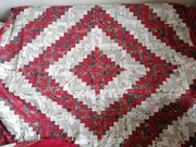 HELGA FAHRE RĘKODZIEŁO NARZUTA PATCHWORK PROJEKTANTA 220 X220