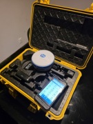 Zestaw geodezyjny GPS GNSS - Stonex S900T