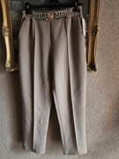 Spodnie damskie typ masełko beżowe/mleczna czekolada kant metalowa klamra