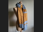 Długi szal z włóczki szary-miodowy, nowy