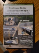 Poradnik na CD jak wybudować fundamenty domu