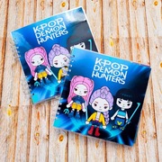 Zestaw 2 szt. Książka na rzepy K-pop Demon Hunters. Lamibook. Huntrix. 