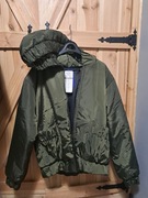 Nowa kurtka z metką