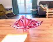 Różowa misa wazon Hospodka Chribska czeskie szkło PRL Vintage