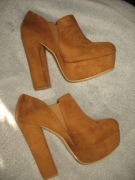 Botki 36 jasny brąz bardzo krótko używane