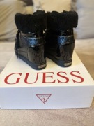 GUESS Sneakersy Fur FLFUR3 ELE12, 41