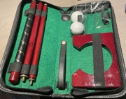 Zestaw do gry w minigolfa.