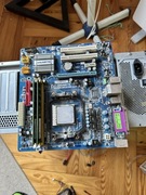 Płyta Główna Gigabyte GA-M61SME AM2/AM3 DDR2 (z procesorem i 2x2gb ram)