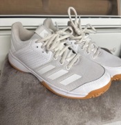 Adidas buty halowe Ligra rozmiar 35 Beżowy