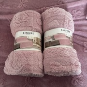 Koc dekoracyjny smukee