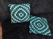 Poszewki dekoracyjne 2 szt. 40x40 cm rękodzieło szydełko